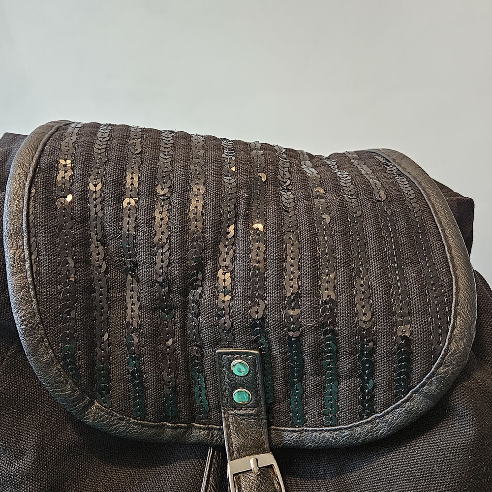 Stylish Black Backpack - image 5